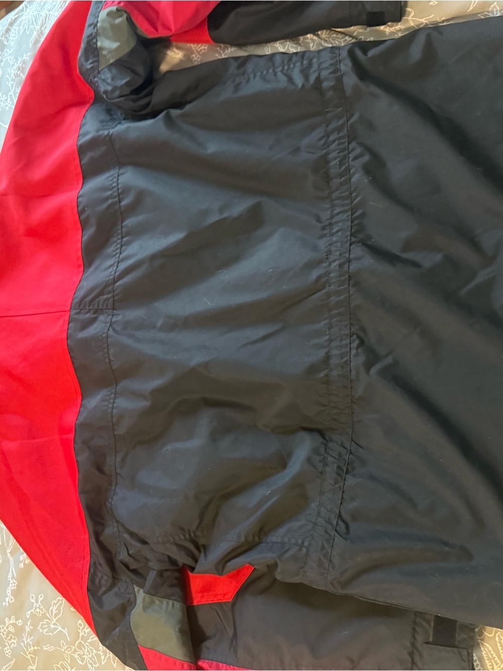 Columbia Men's Red & Black Waterproof Raincoat - Picture 2 of 3